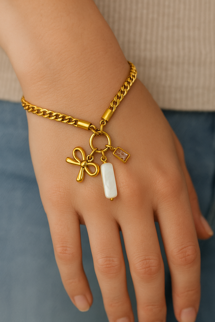 Charm Accent Gold Bracelet – Bow & Baroque Pearl